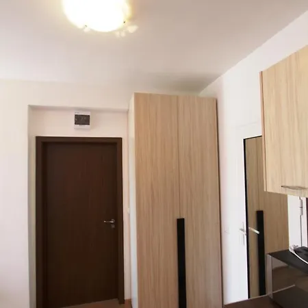 Lucky House Apartament *